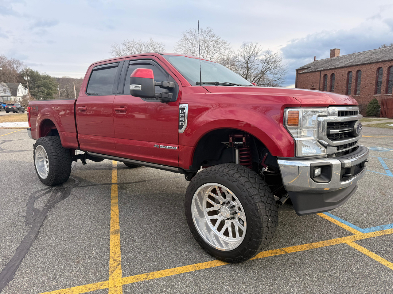 2022 Ford F-250 SD Lariat Crew Cab Long Bed 4WD