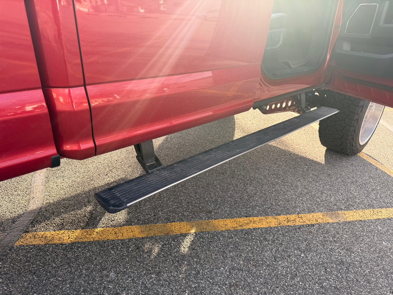 Ford F-250 SD Lariat Crew Cab Long Bed 4WD 2022