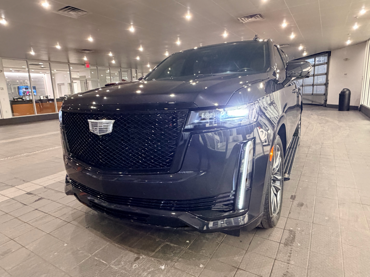 Cadillac Escalade 4WD 4dr Sport Platinum 2023