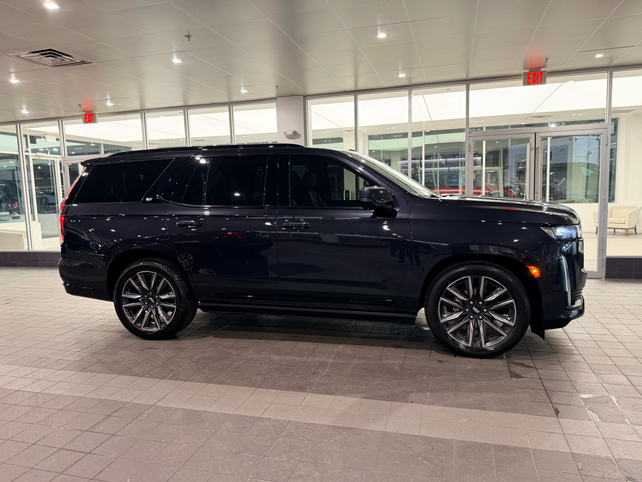 Cadillac Escalade 4WD 4dr Sport Platinum 2023