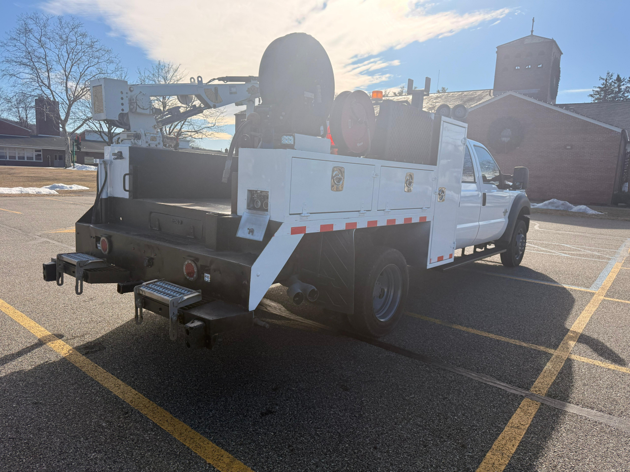 Ford F-550 Crew Cab DRW 2WD 2015