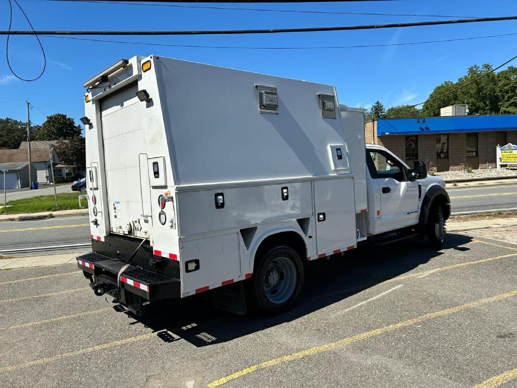 Ford F-550 Regular Cab DRW 4WD 2017