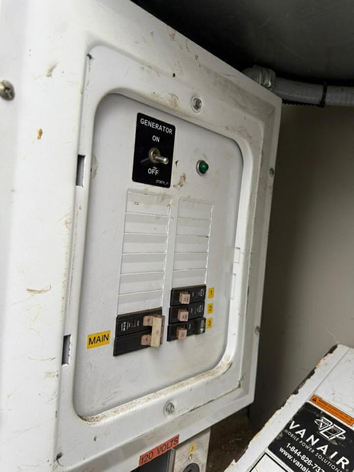 Ford F-550 Regular Cab DRW 4WD 2017