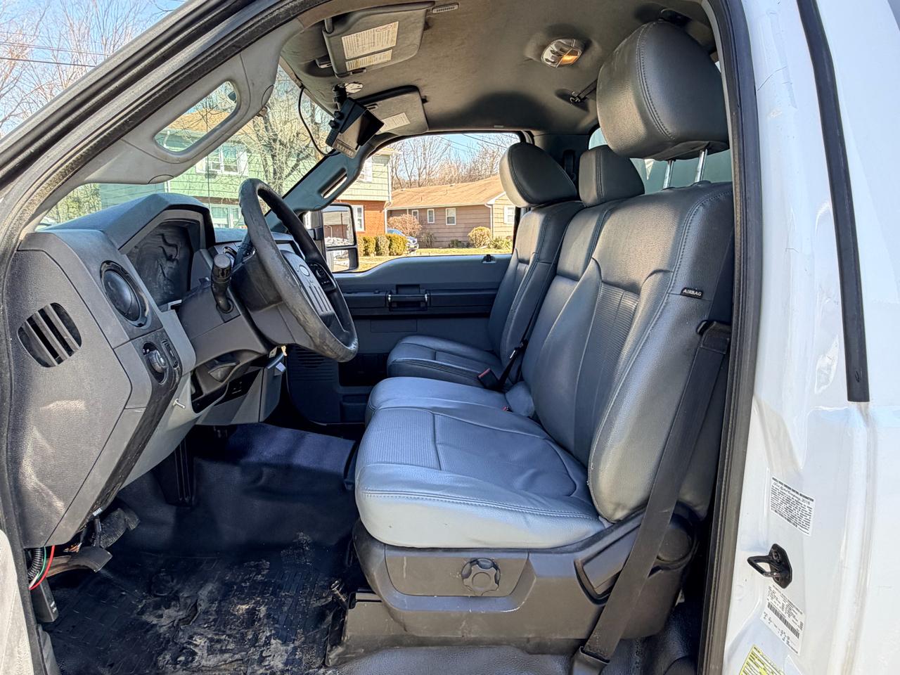 Ford F-550 Regular Cab DRW 2WD 2016