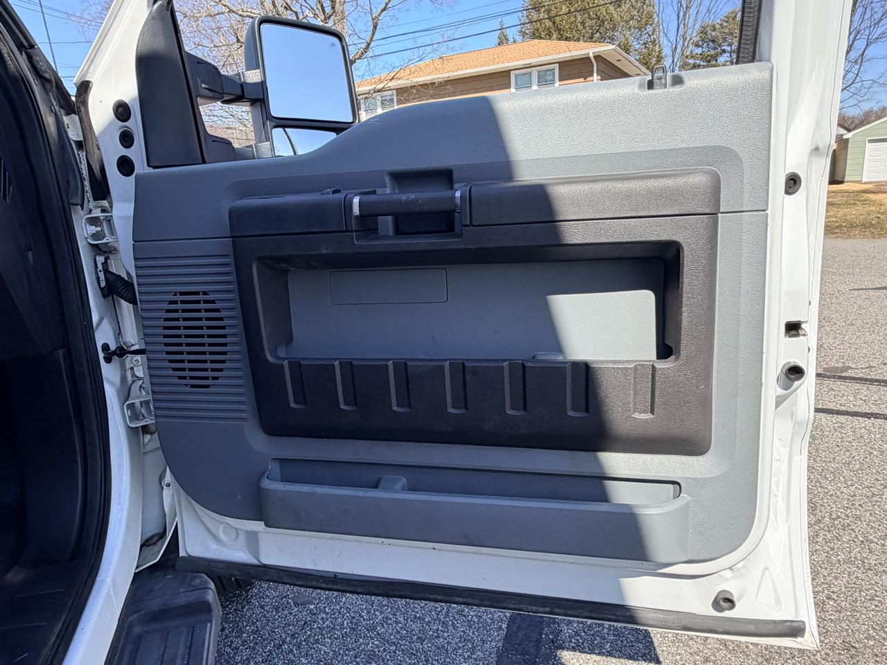 Ford F-550 Regular Cab DRW 2WD 2016