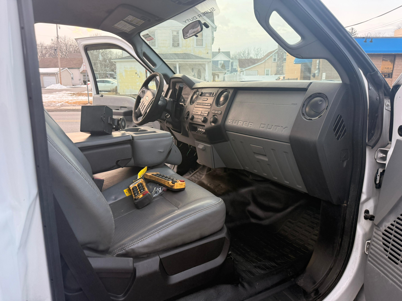 Ford F-450 SD Regular Cab DRW 2WD 2015