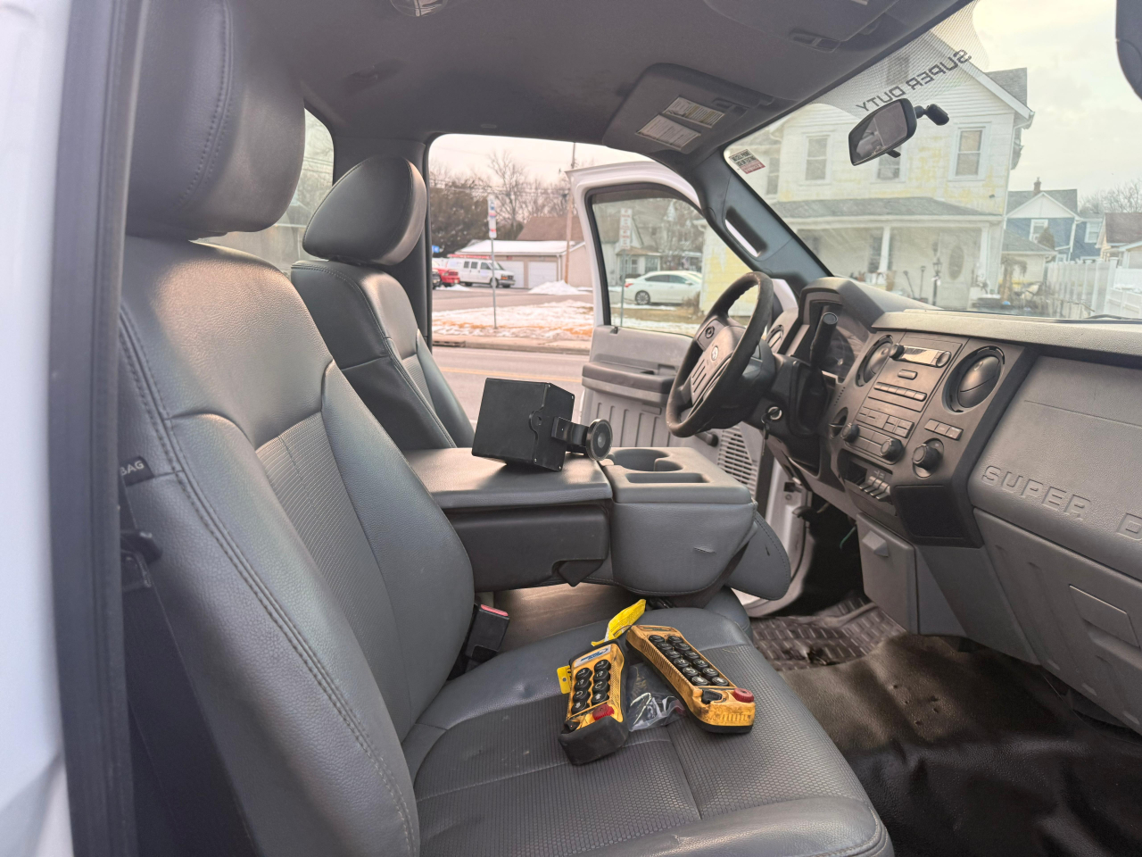 Ford F-450 SD Regular Cab DRW 2WD 2015