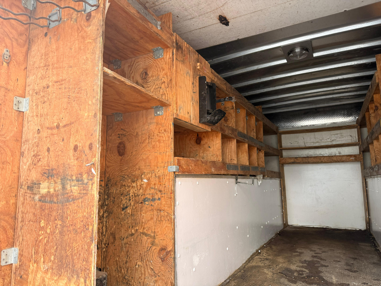 Ford F-550 Regular Cab DRW 2WD 2016