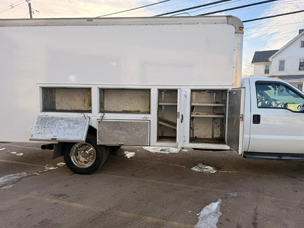 Ford F-550 Regular Cab DRW 2WD 2016