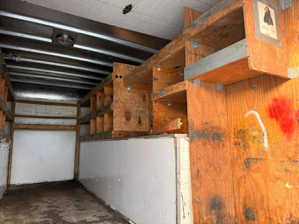 Ford F-550 Regular Cab DRW 2WD 2016