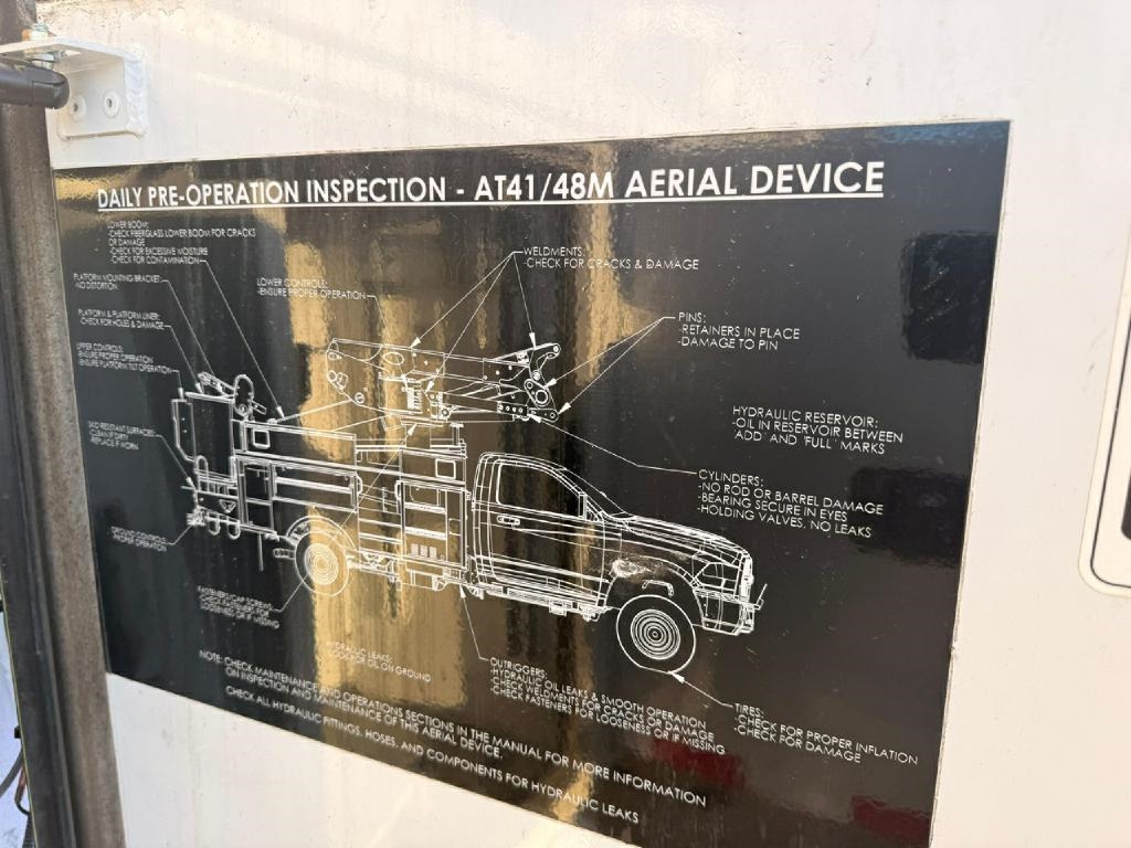 Ford F-550 Regular Cab DRW 4WD 2019