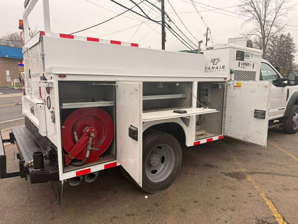 Ford F-450 SD Regular Cab DRW 4WD 2017