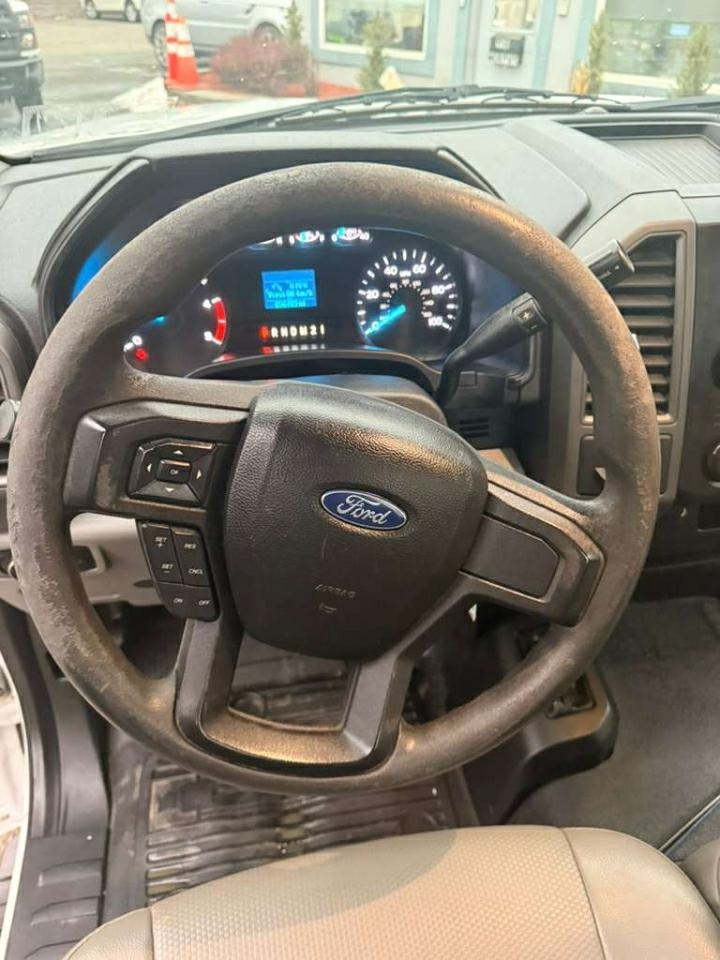 Ford F-450 SD Regular Cab DRW 4WD 2017