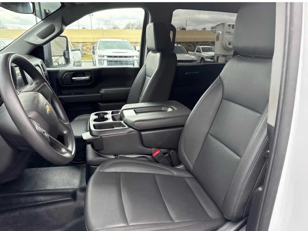 Chevrolet Silverado 3500HD Work Truck Crew Cab 4WD 2025