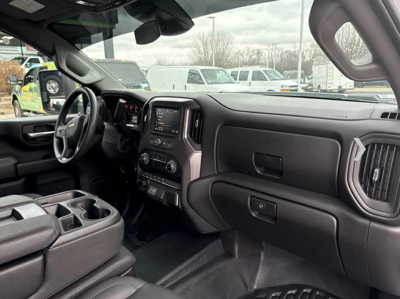 Chevrolet Silverado 3500HD Work Truck Crew Cab 4WD 2025