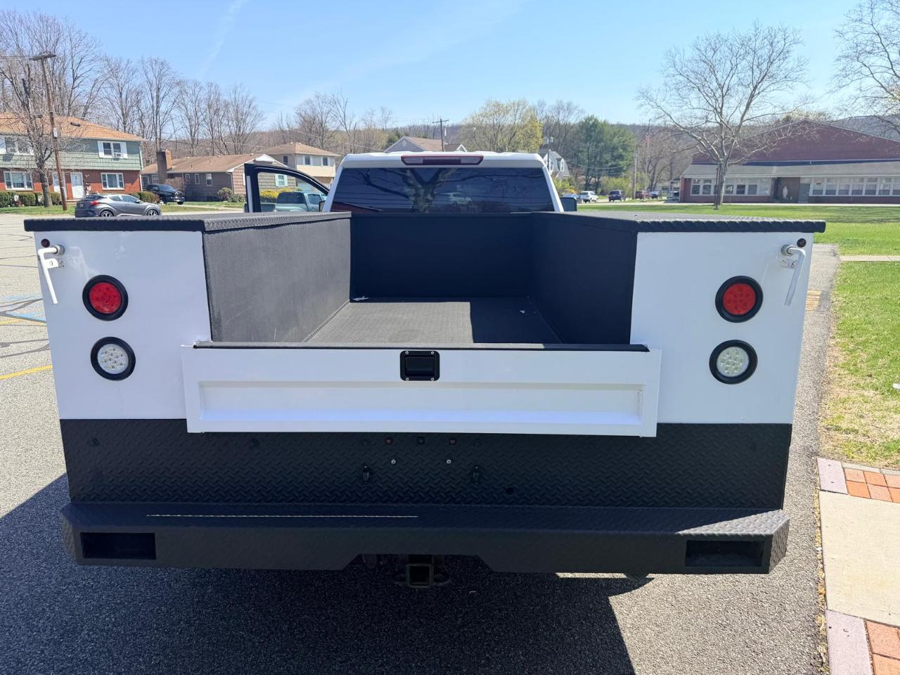 Chevrolet Silverado 3500HD Work Truck Crew Cab 4WD 2025