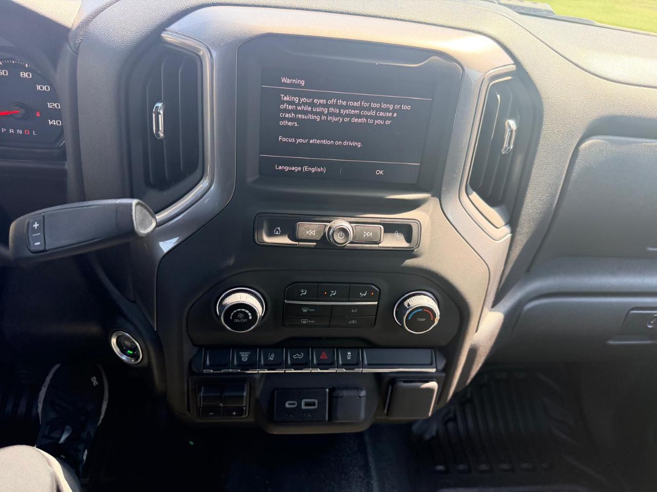 Chevrolet Silverado 3500HD Work Truck Crew Cab 4WD 2025