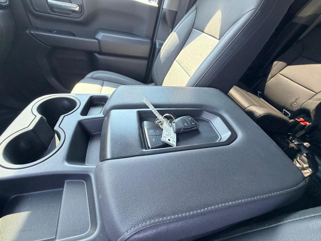 Chevrolet Silverado 3500HD Work Truck Crew Cab 4WD 2025