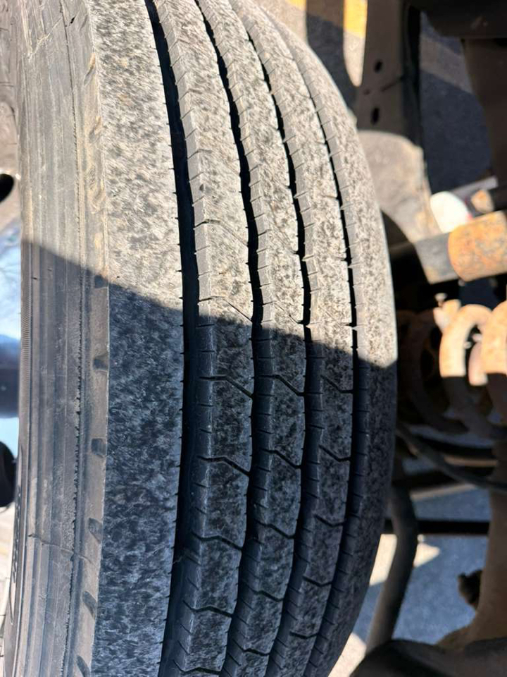 Ford F-550 Regular Cab DRW 2WD 2015