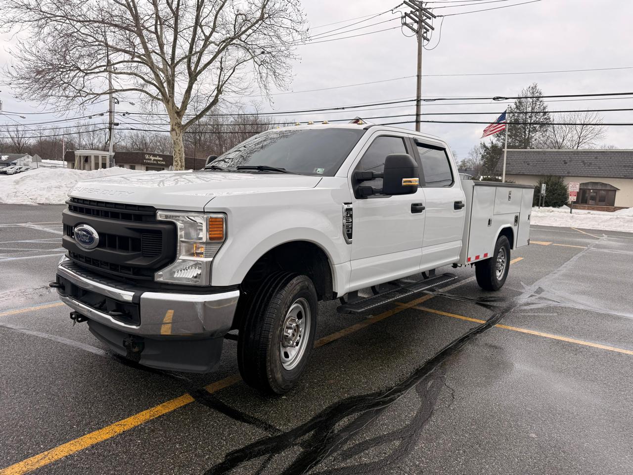 Ford F-350 SD XL Crew Cab Long Bed 4WD 2020