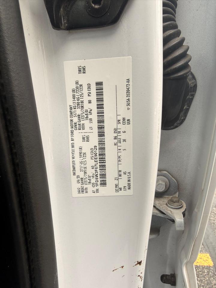 Ford F-350 SD XL Crew Cab Long Bed 4WD 2020