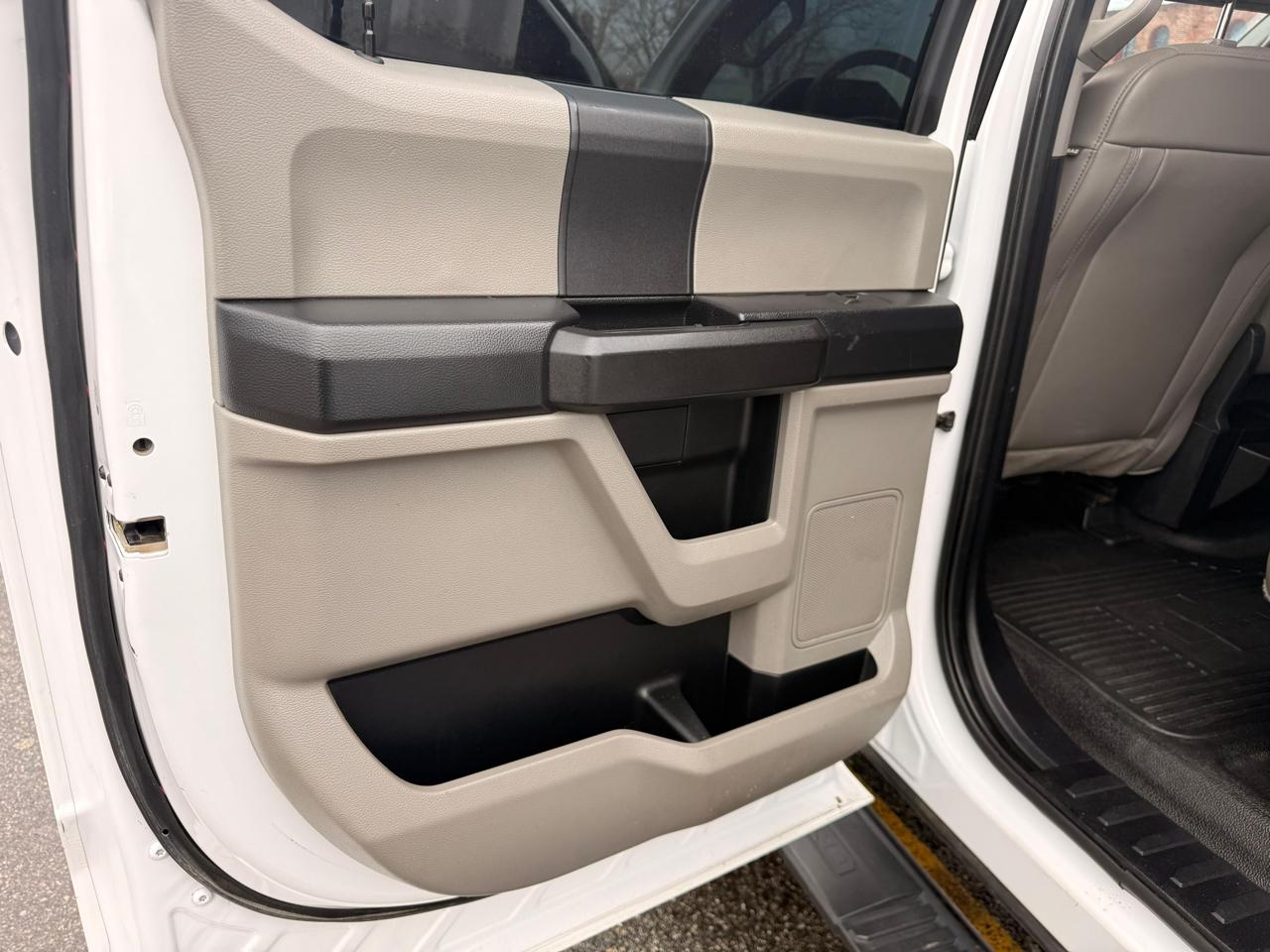 Ford F-350 SD XL Crew Cab Long Bed 4WD 2020