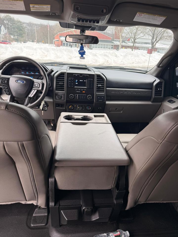 Ford F-350 SD XL Crew Cab Long Bed 4WD 2020