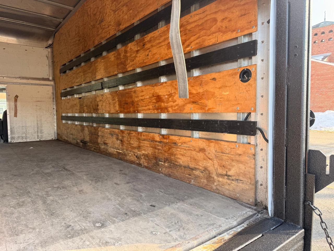 Ford Econoline E-350 Super Duty 2018