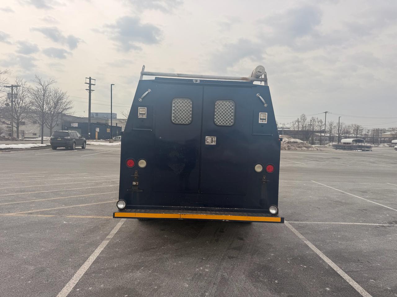 Ford Econoline E-350 Super Duty 2015