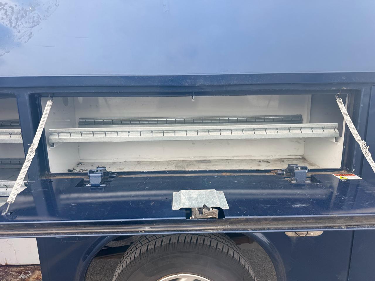 Ford Econoline E-350 Super Duty 2015