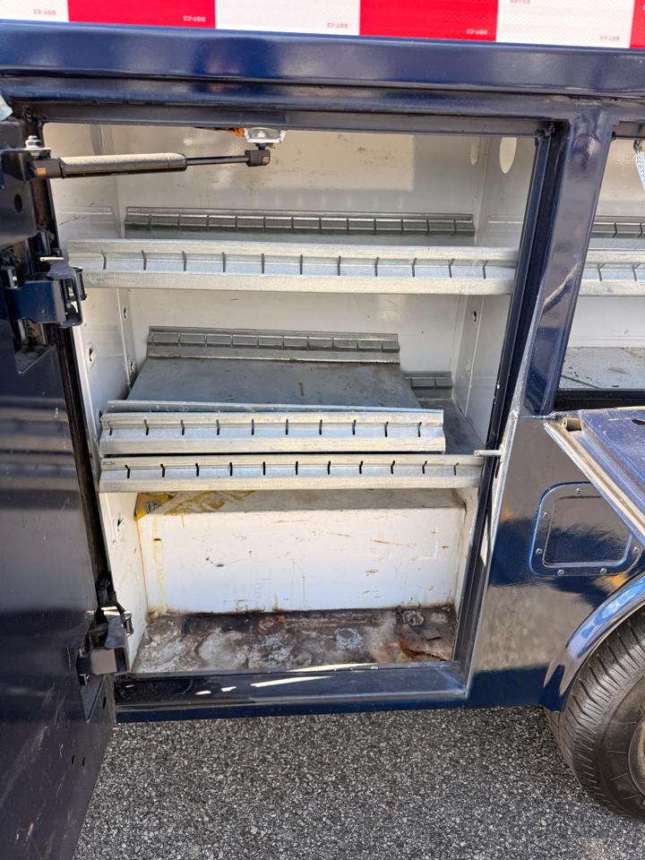 Ford Econoline E-350 Super Duty 2015