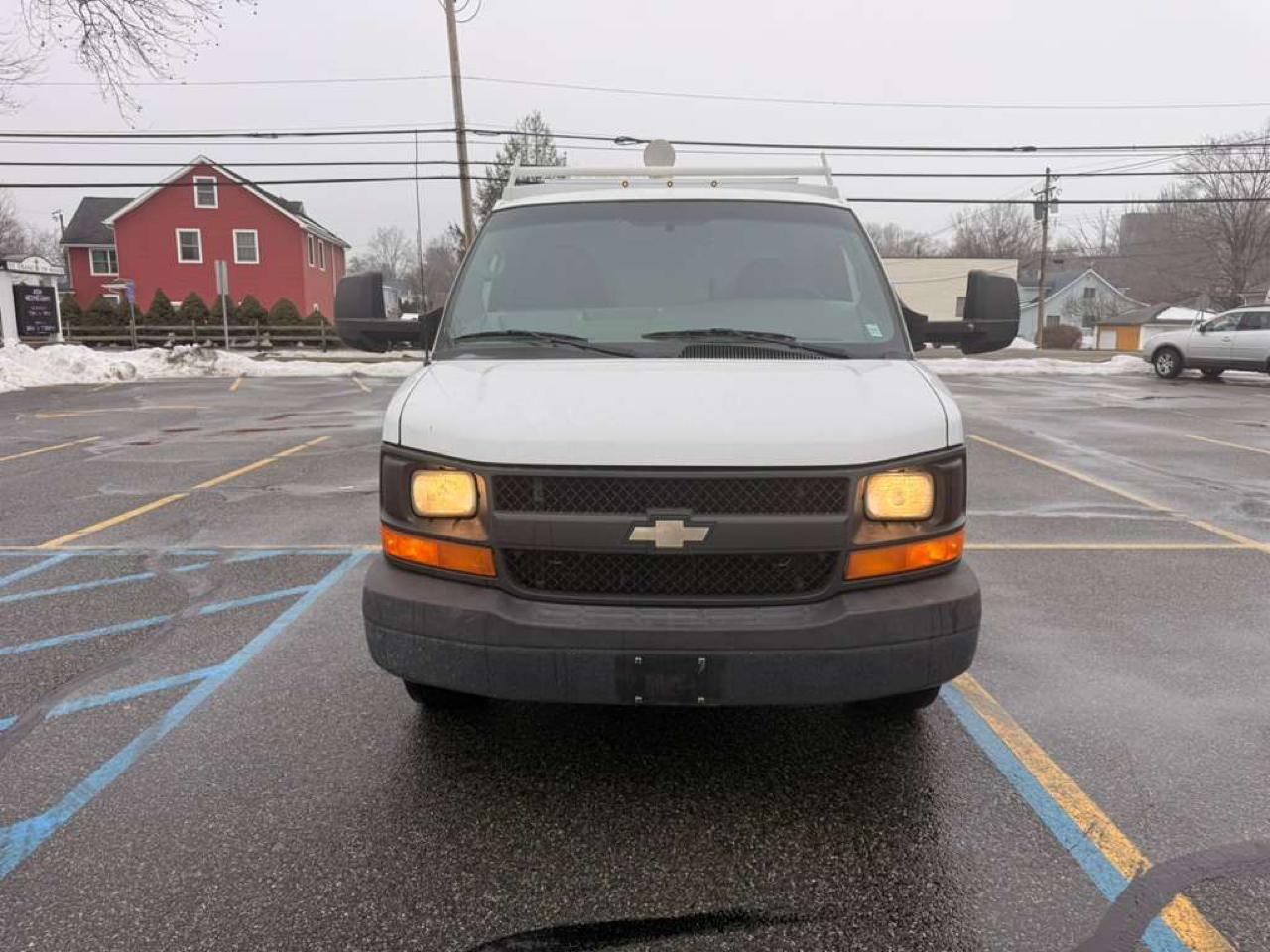 Chevrolet Express G3500 139" 2015