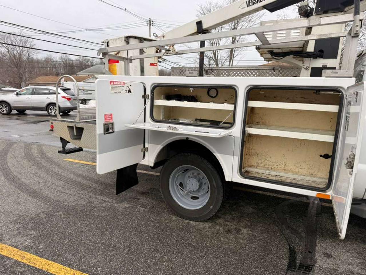 Ford F-450 SD Regular Cab DRW 2WD 2013