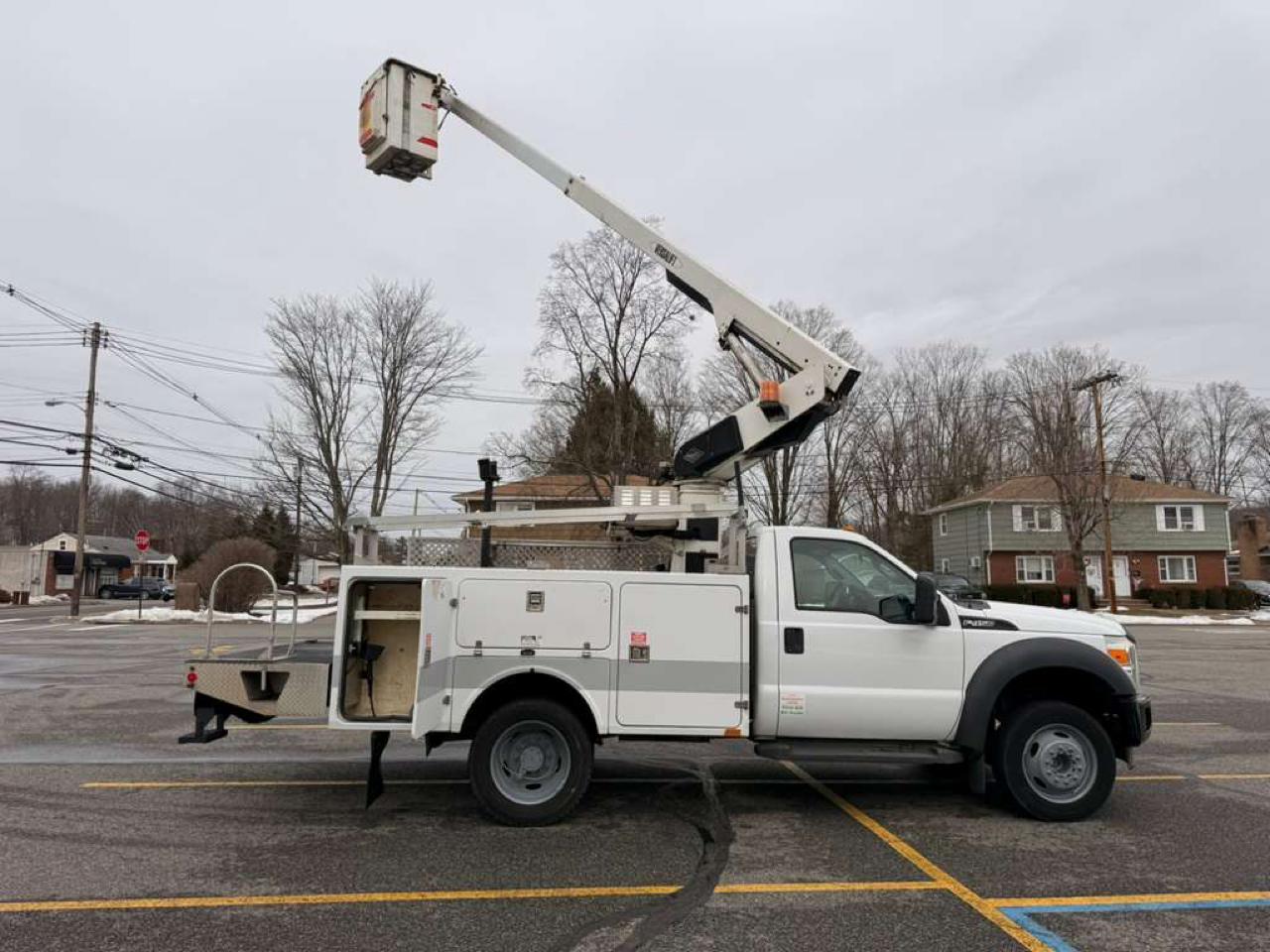 Ford F-450 SD Regular Cab DRW 2WD 2013