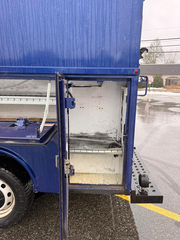 Ford Transit T-250 2016