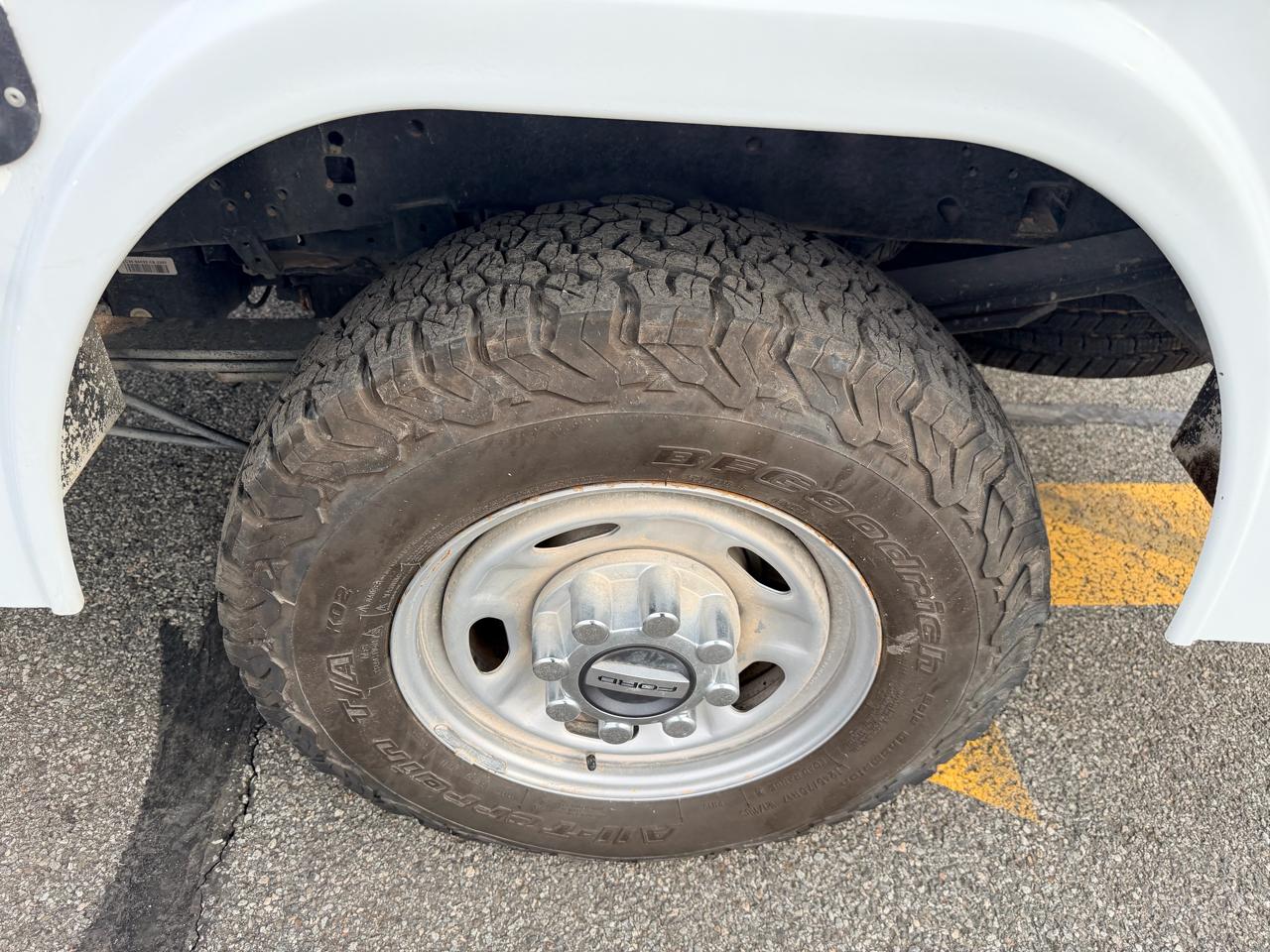 Ford F-250 SD XL Crew Cab 4WD 2022