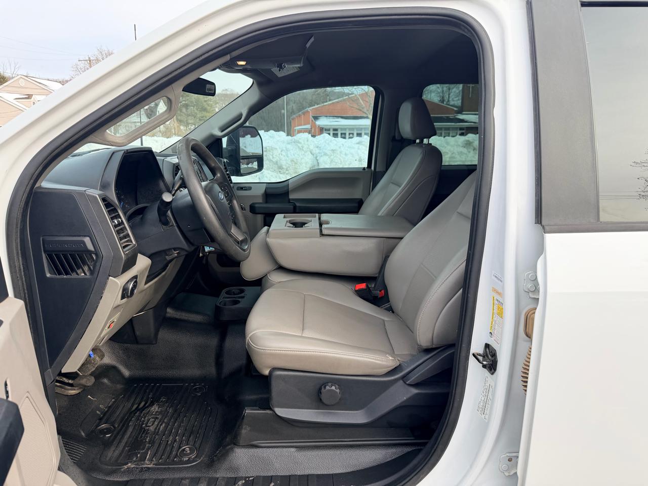 Ford F-250 SD XL Crew Cab 4WD 2022