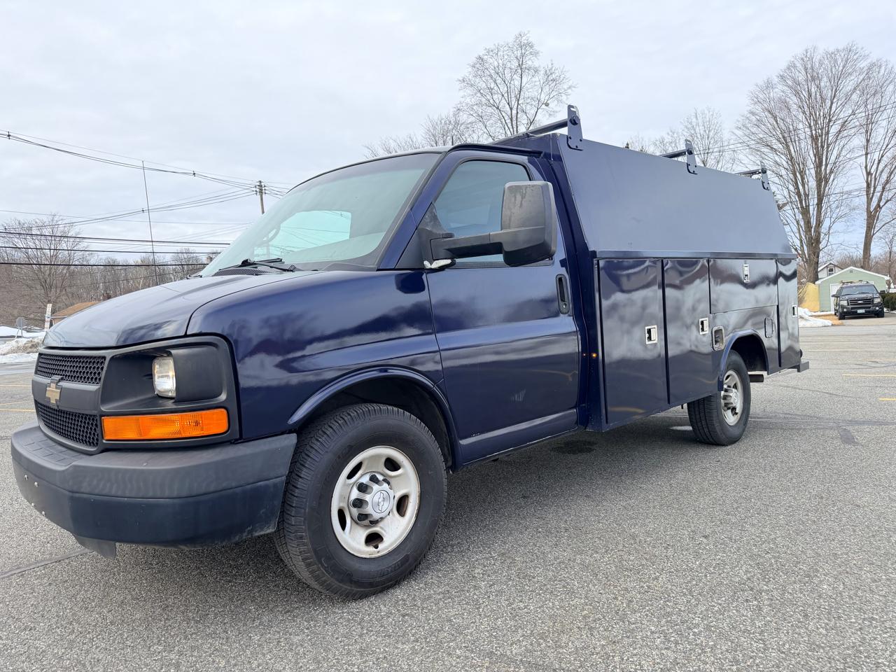 Chevrolet Express G3500 139" 2015