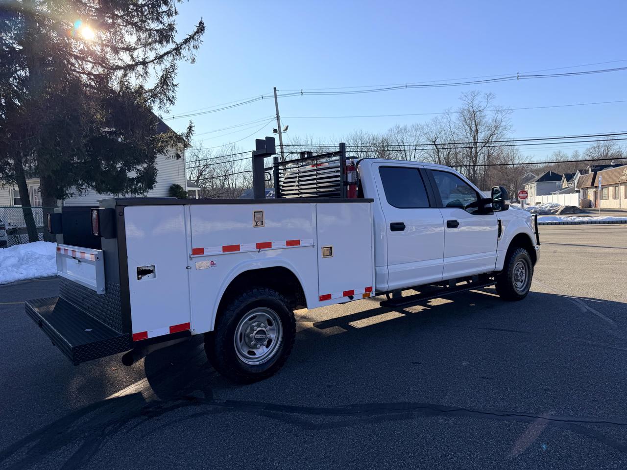 Ford F-250 SD XL Crew Cab 4WD 2022
