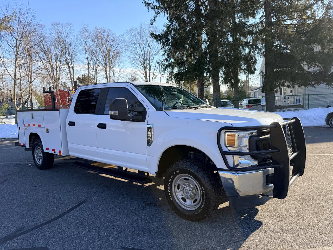 Ford F-250 SD XL Crew Cab 4WD 2022