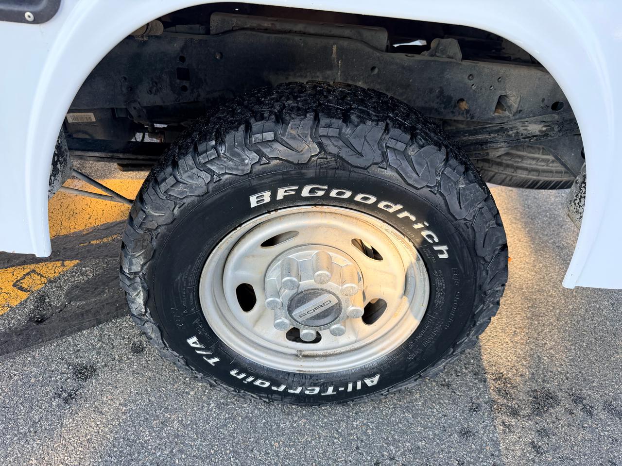 Ford F-250 SD XL Crew Cab 4WD 2022