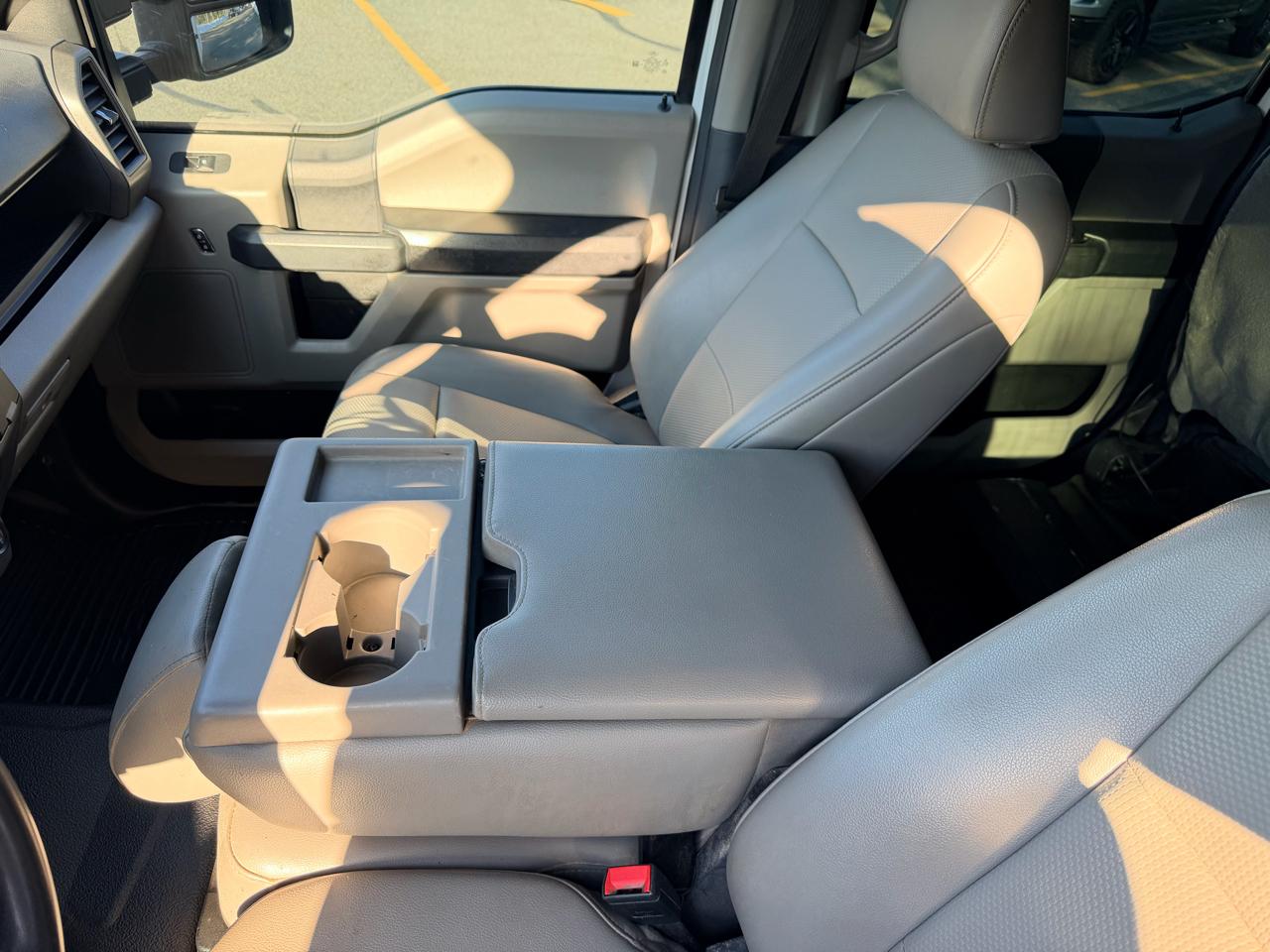 Ford F-250 SD XL Crew Cab 4WD 2022