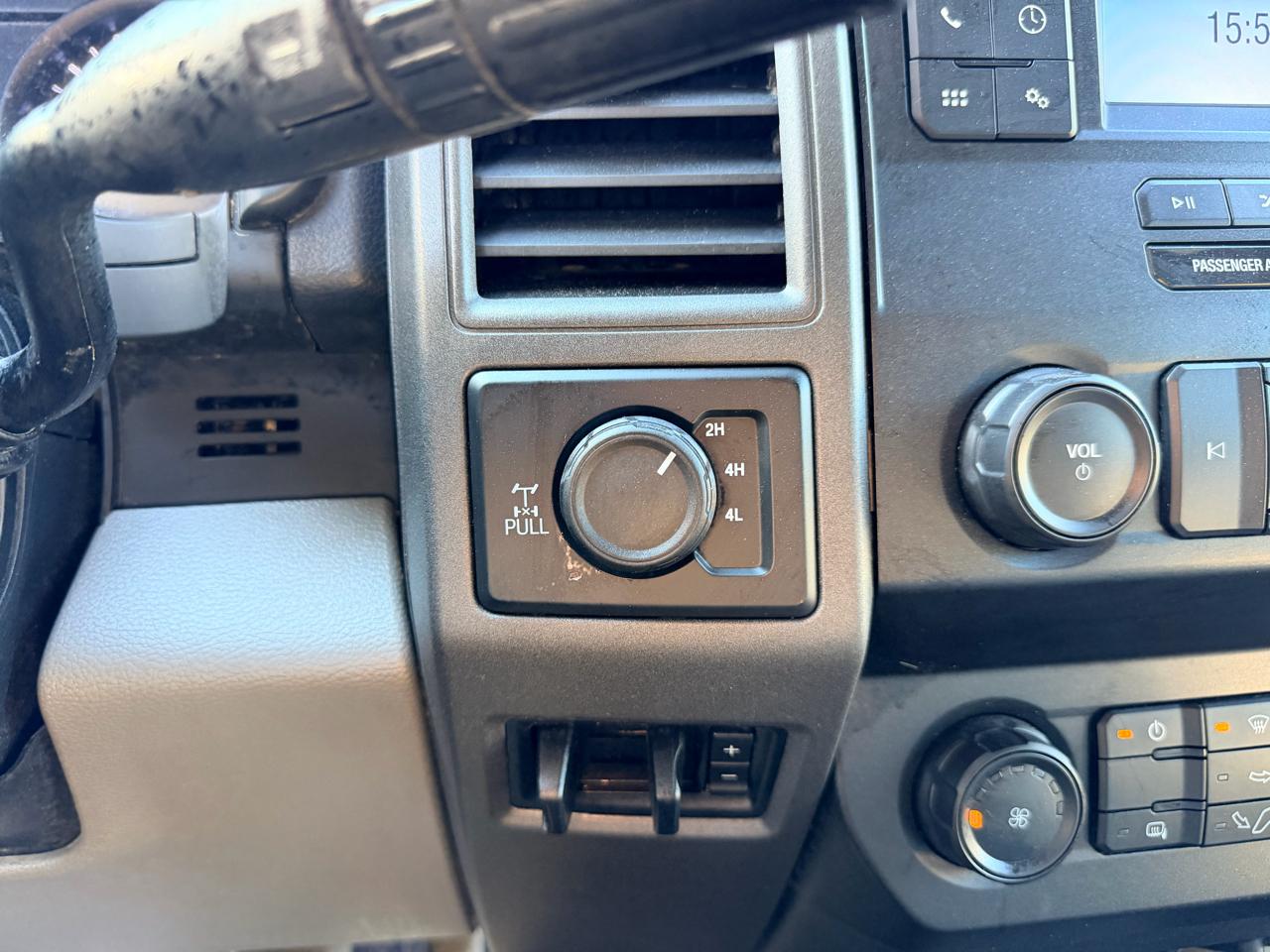 Ford F-250 SD XL Crew Cab 4WD 2022