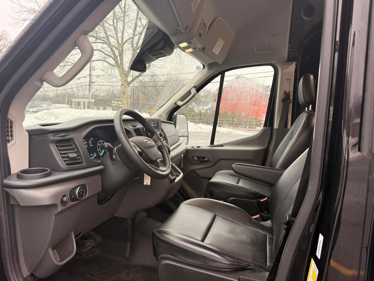 Ford Transit 350 Van High Roof w/Sliding Pass. 148-in. WB EL 2025