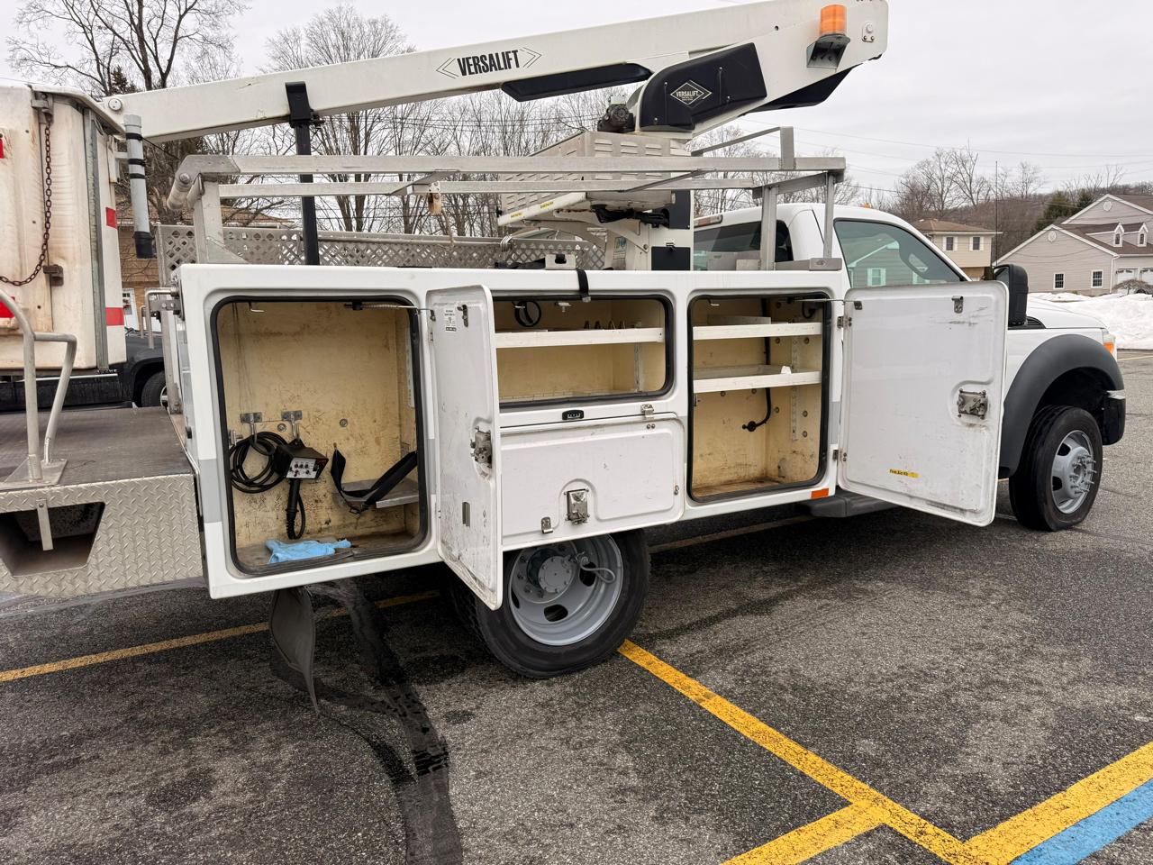 Ford F-450 SD Regular Cab DRW 2WD 2013