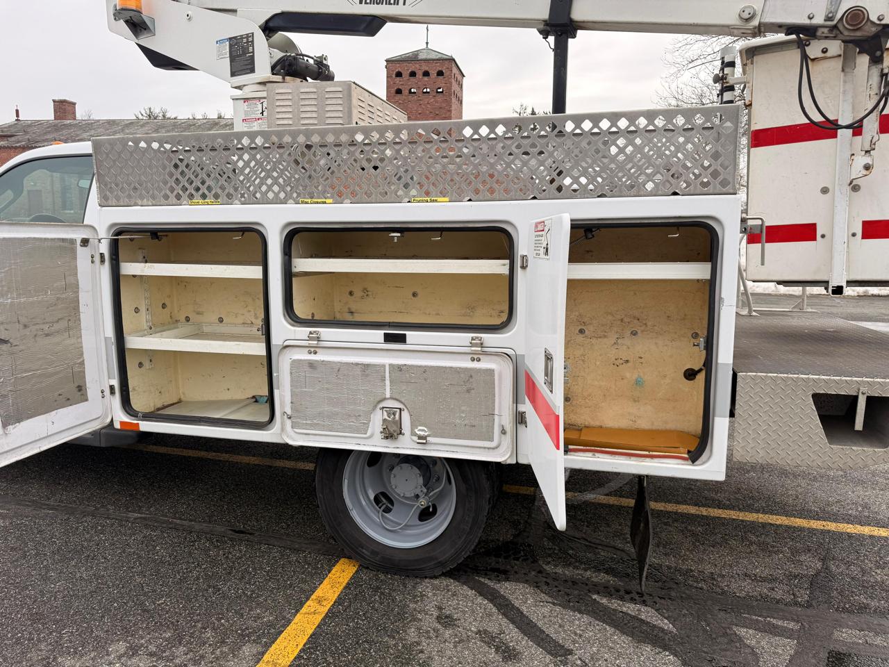 Ford F-450 SD Regular Cab DRW 2WD 2013