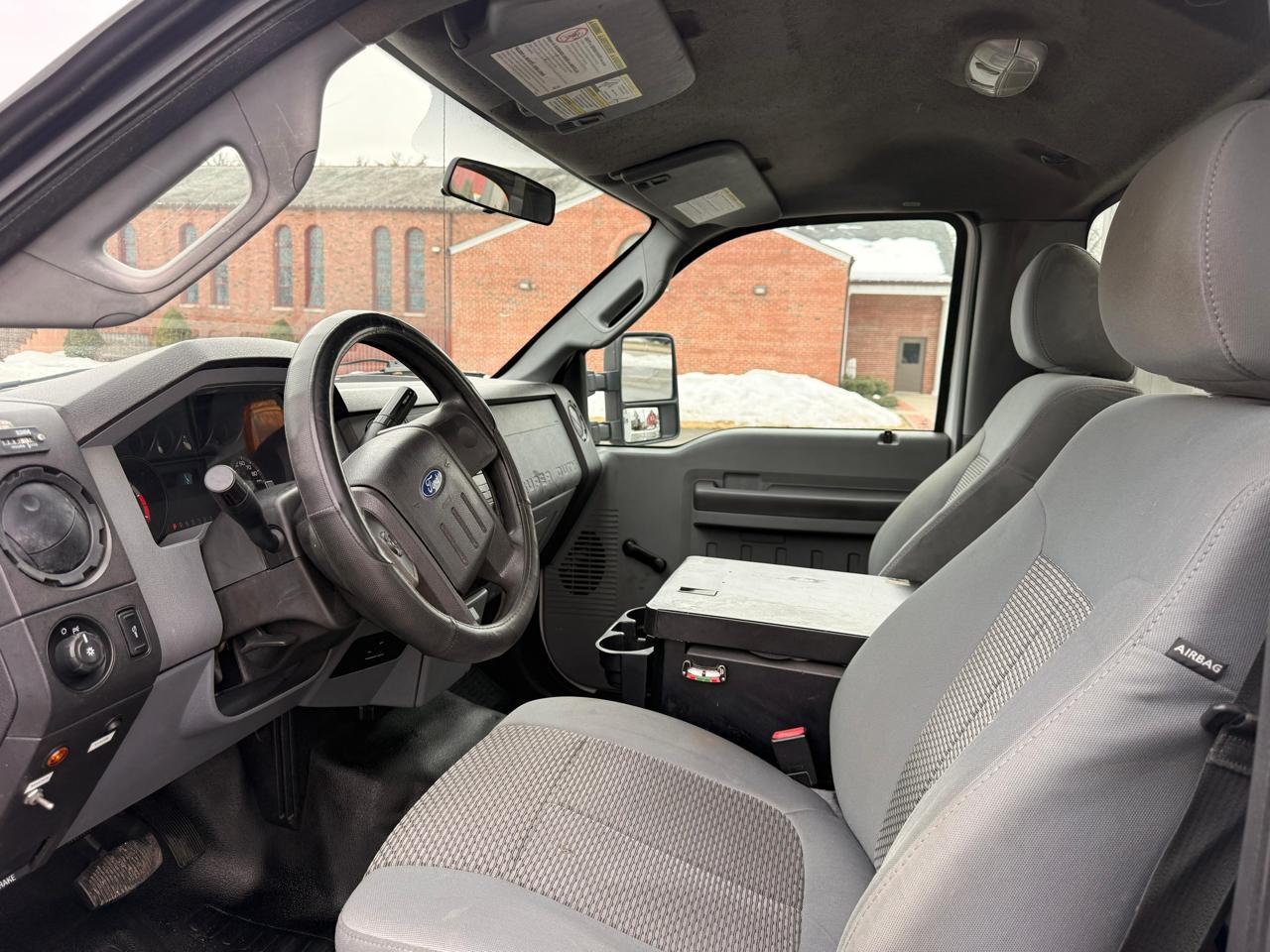 Ford F-450 SD Regular Cab DRW 2WD 2013