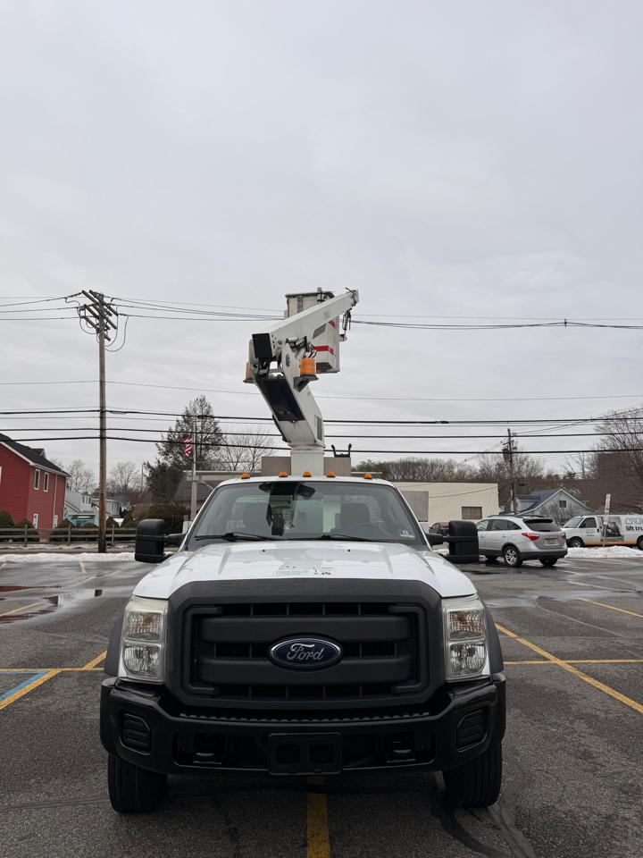 Ford F-450 SD Regular Cab DRW 2WD 2013