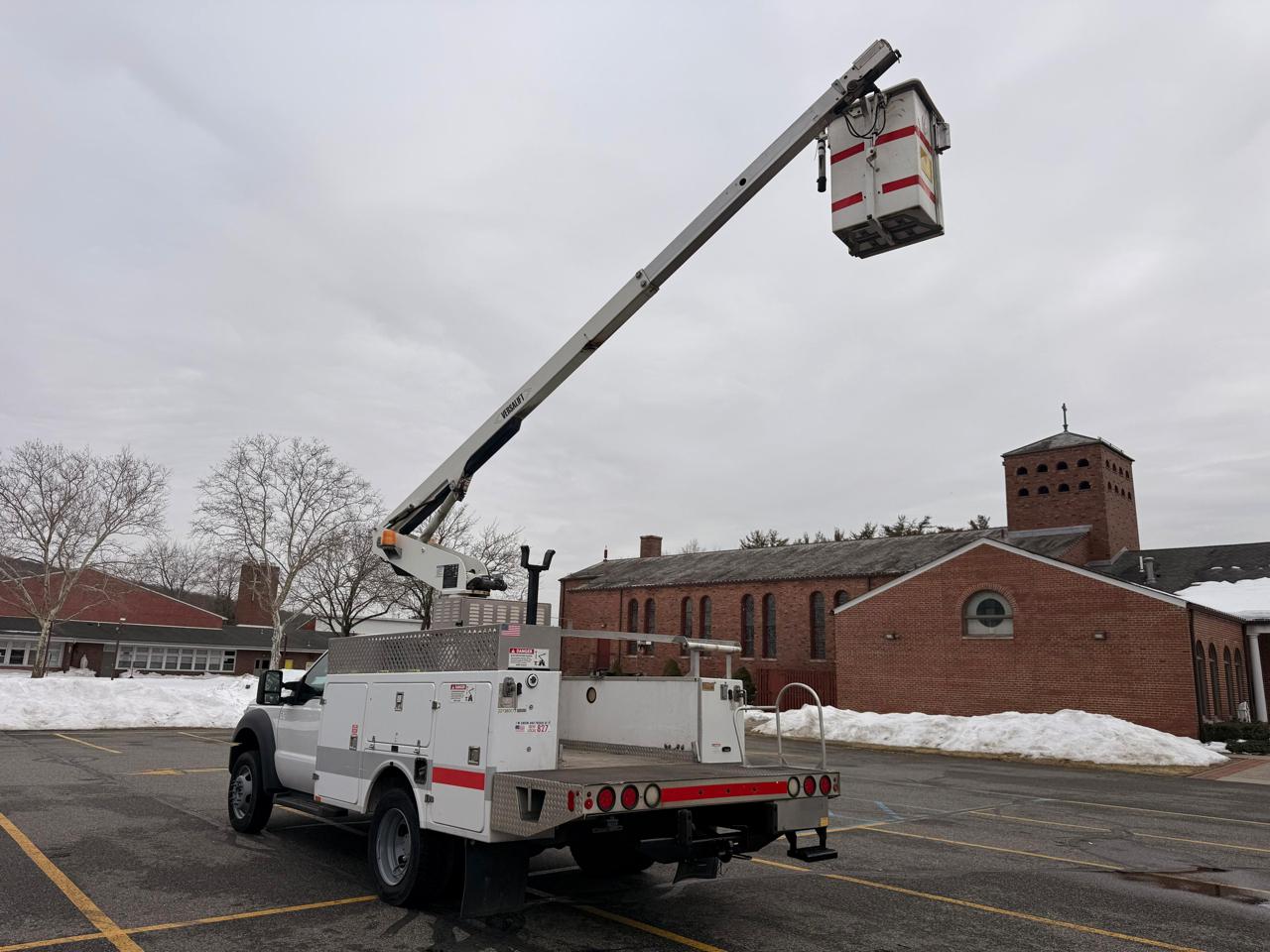 Ford F-450 SD Regular Cab DRW 2WD 2013