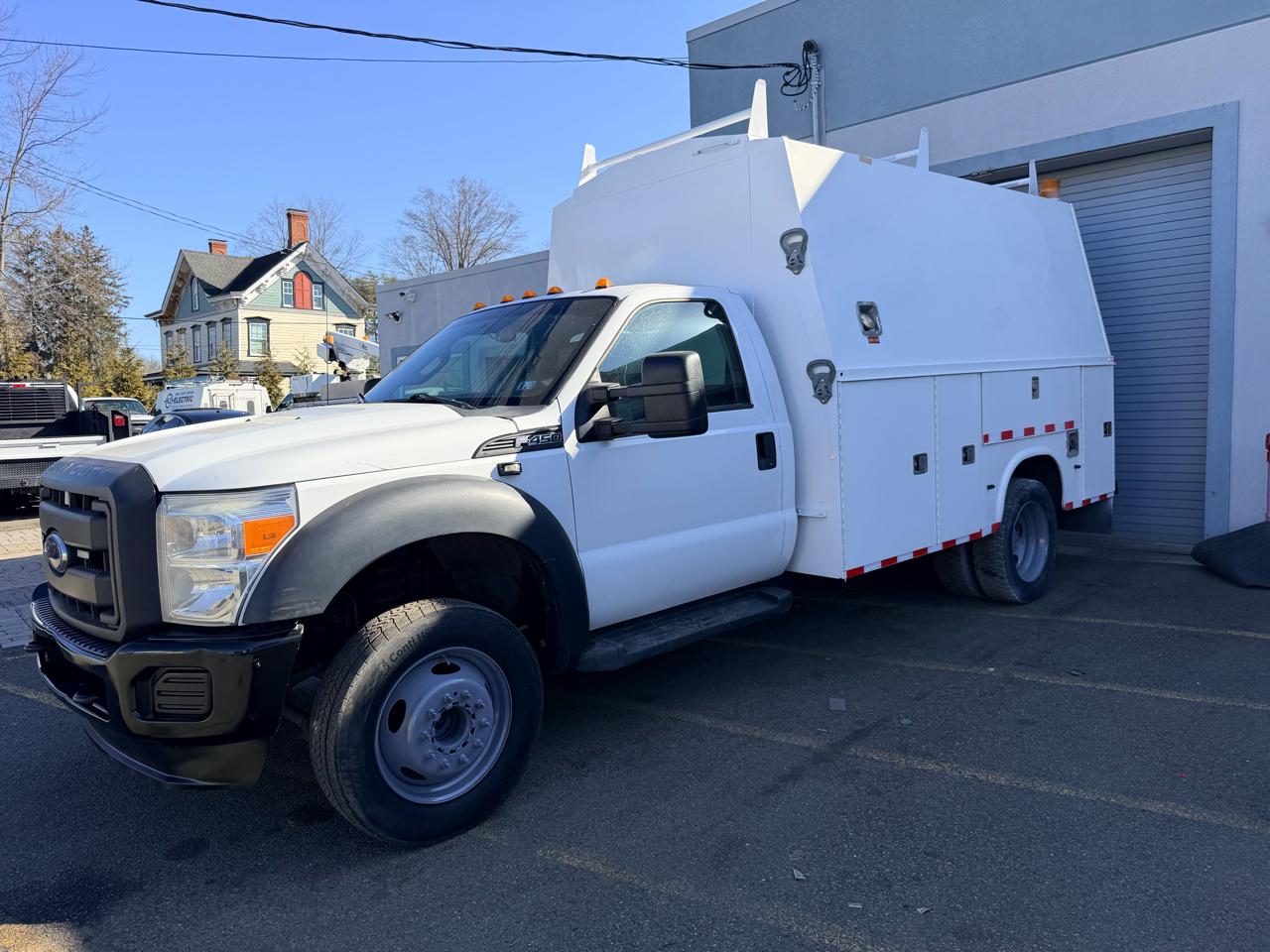 Ford F-450 SD Regular Cab DRW 2WD 2013